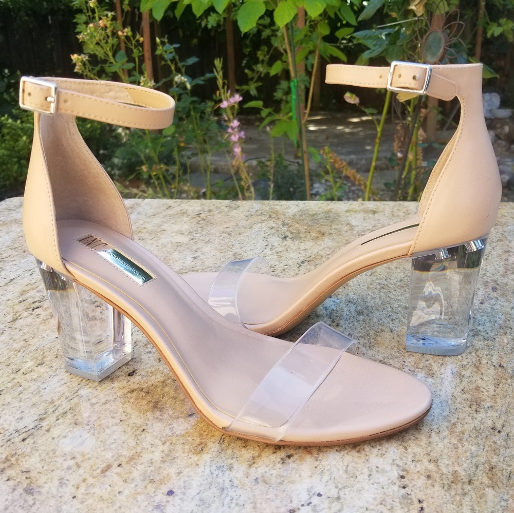 BRAND NEW INC NUDE HEELS